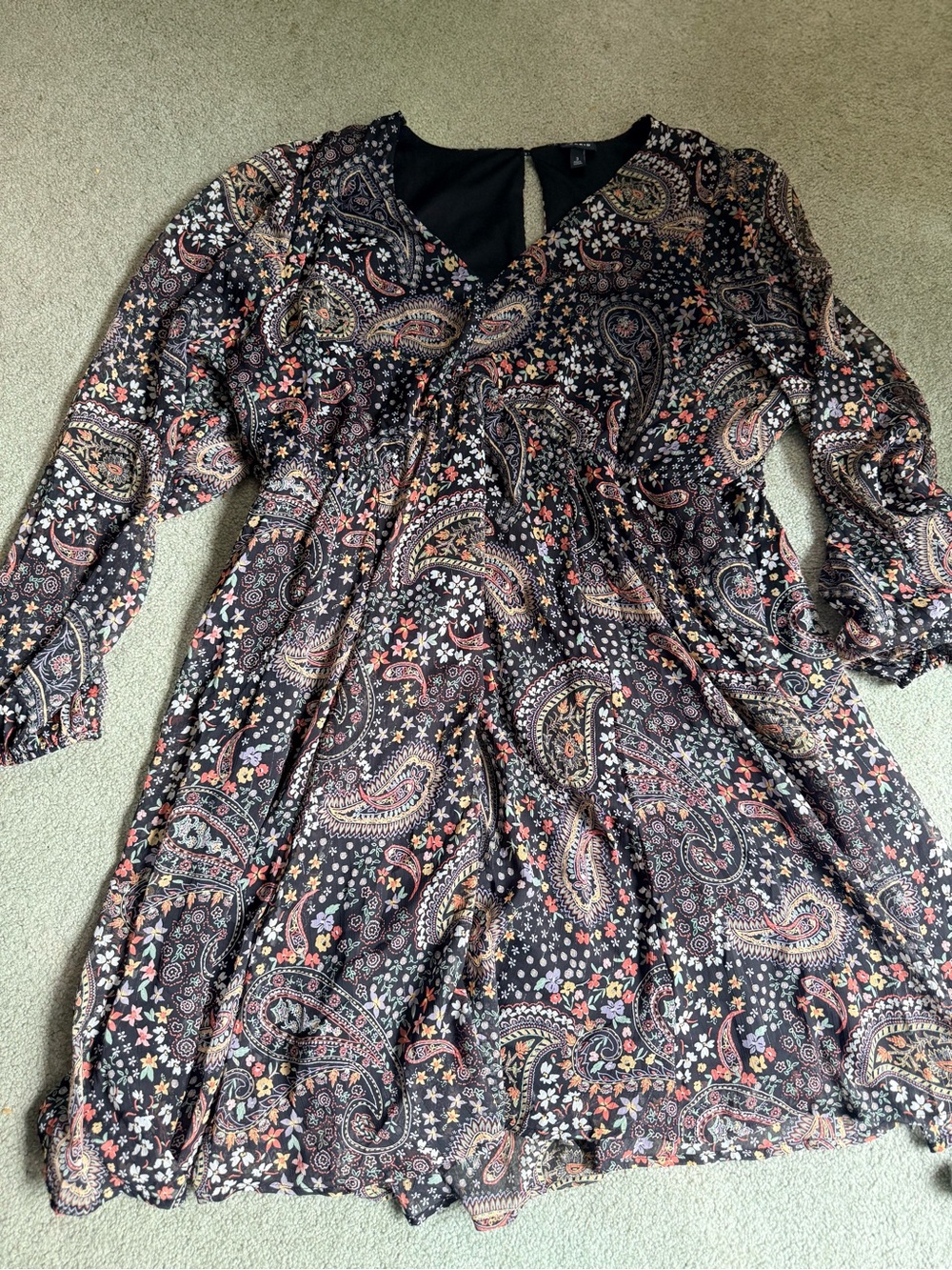 torrid Black Paisley Floral V-Neck Long Sleeve Dress